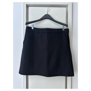 Ann Taylor LOFT NWT Black Pocket Mini Skirt - Size 12T